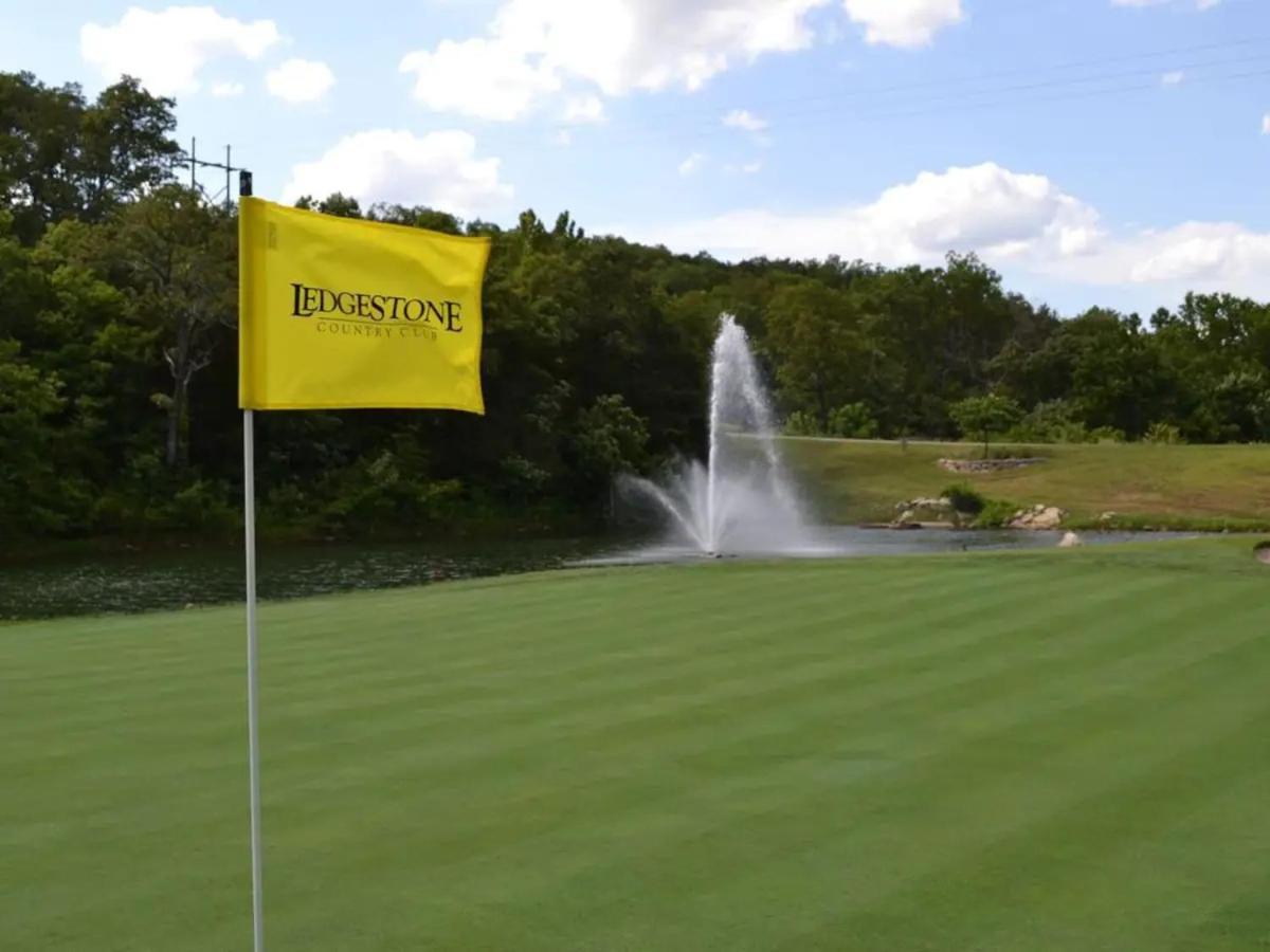 Golf On Site - Walk-In Shower - Jetted Tub - Free Attraction Tickets Included Branson Kültér fotó